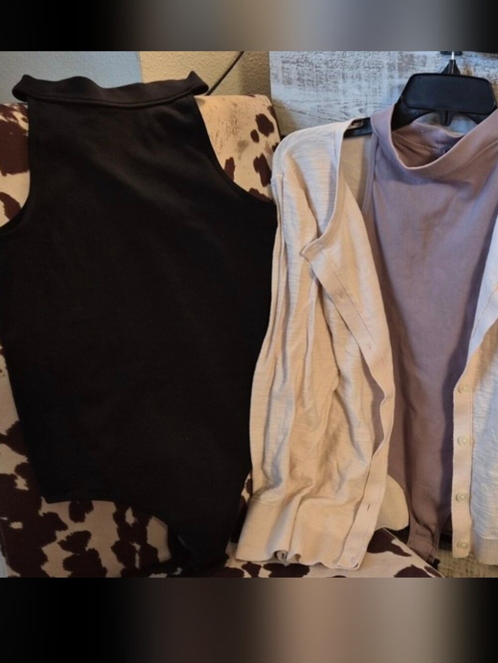 3 Piece Bundle | LOFT Sweater + 2 Soho Apparel Bodysuits 🖤